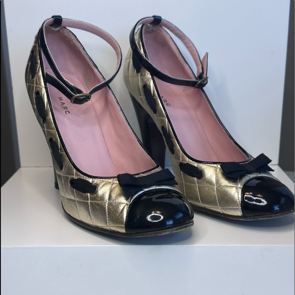 COPY - Quilted Marc Jacobs Pumps - Picture 2 of 5